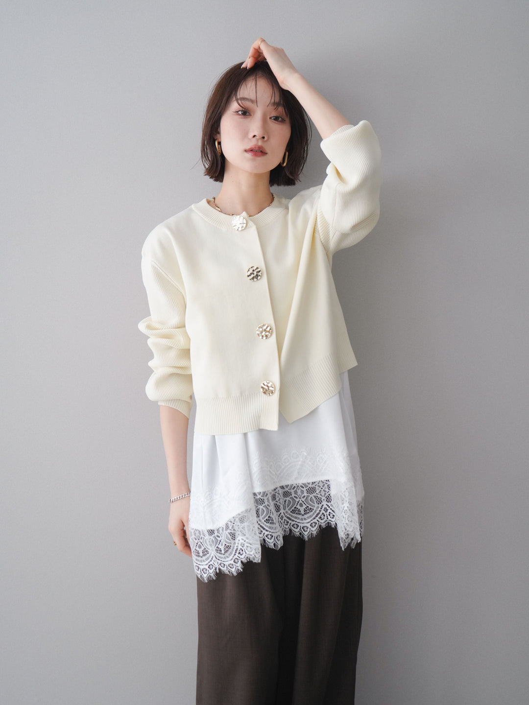 [SET]メタルボタンクルーネックニットカーディガン+選べるアクセセット(2set)