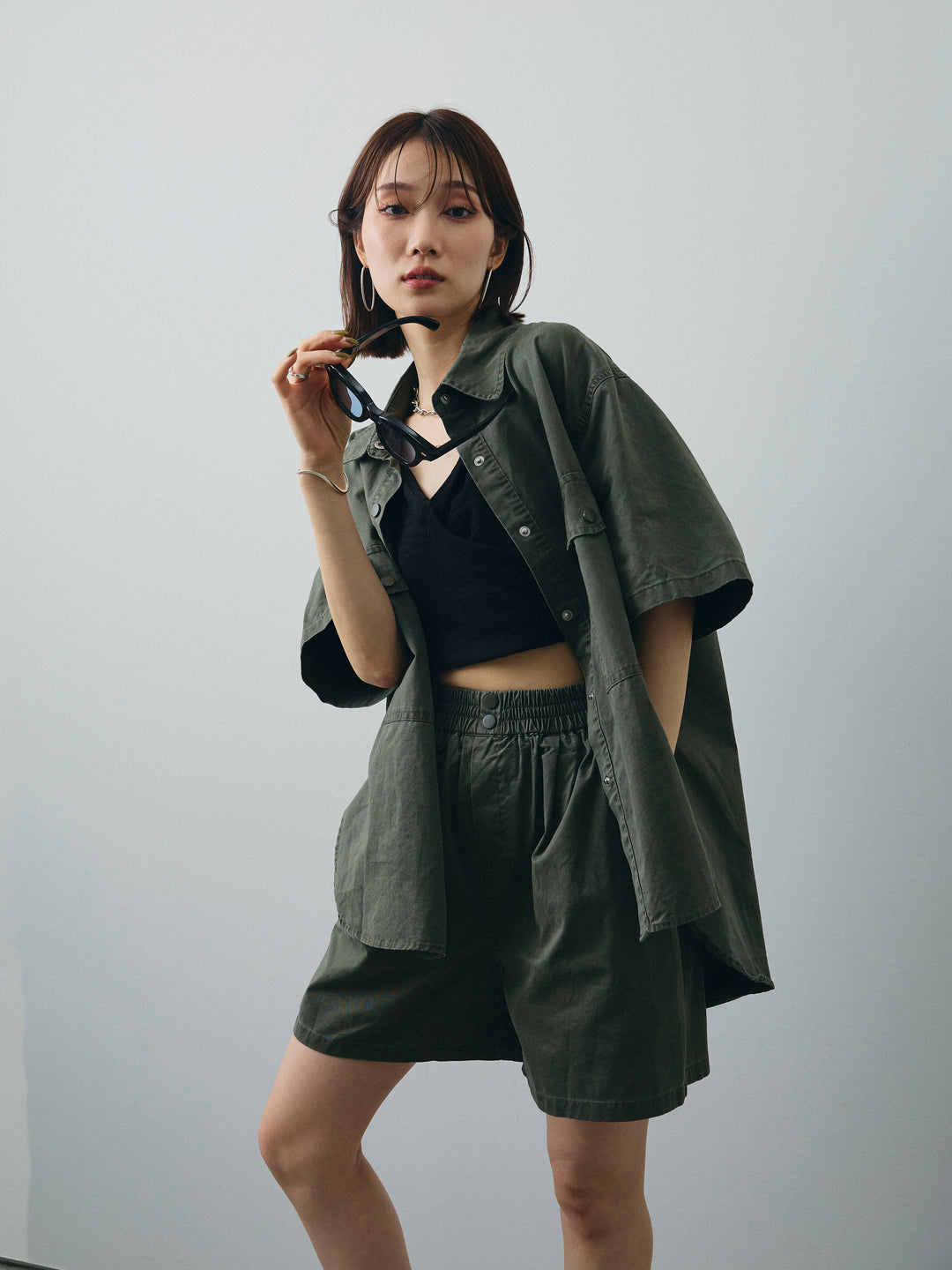 [SET]ミリタリーオーバーシャツ＆ハーフパンツSET UP+リネンライクカシュクールデザインビスチェ(2set)