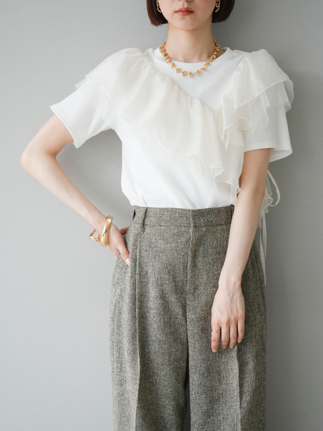 [予約]アシメフリルドッキングカットソー/オフホワイト