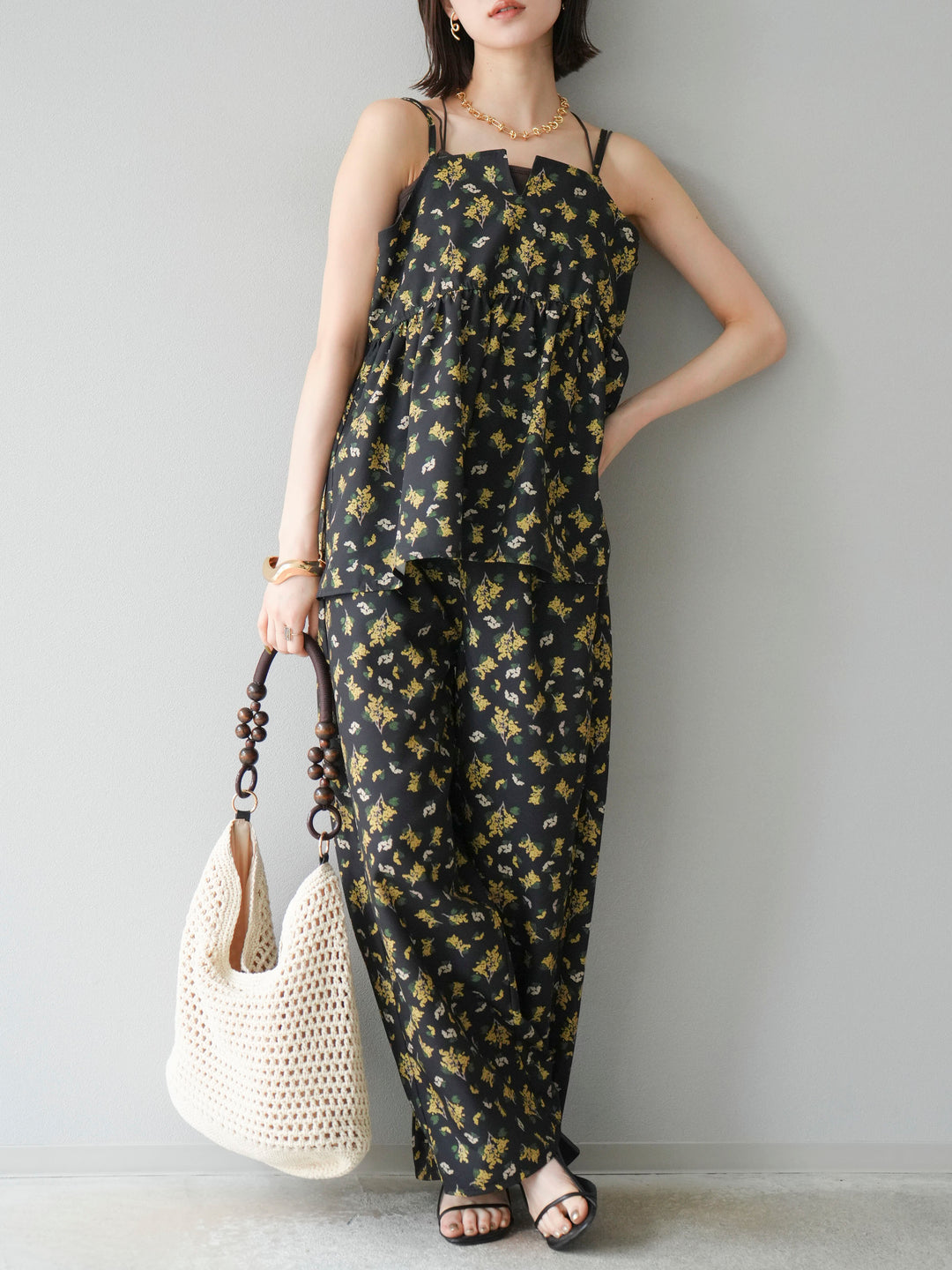 [予約]ブーケプリントキャミソール/ブラック