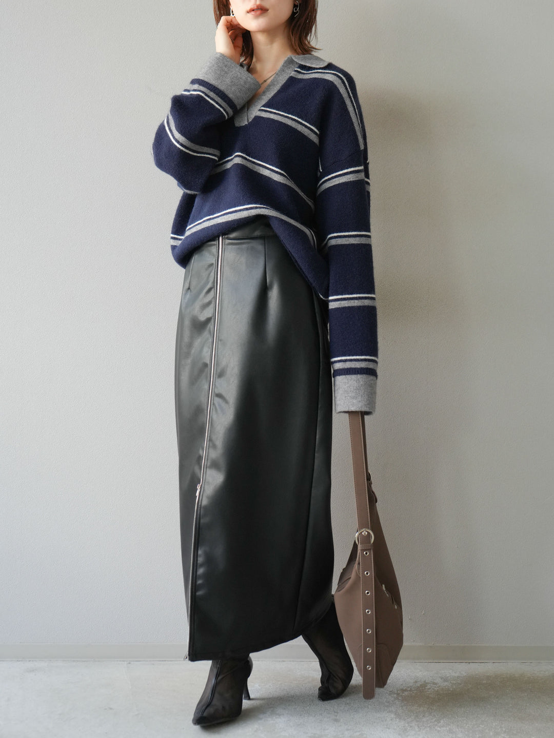 [予約]フェイクレザーZIPタイトスカート/ブラック