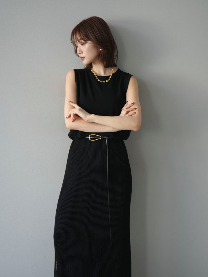 [予約]メッシュ切替ノースリーニットワンピース/black