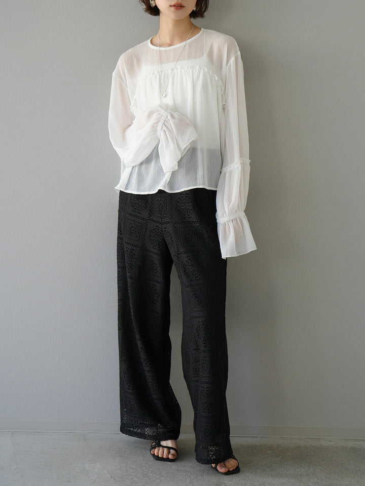 [Pre-order] Willow sheer volume gathered blouse/white