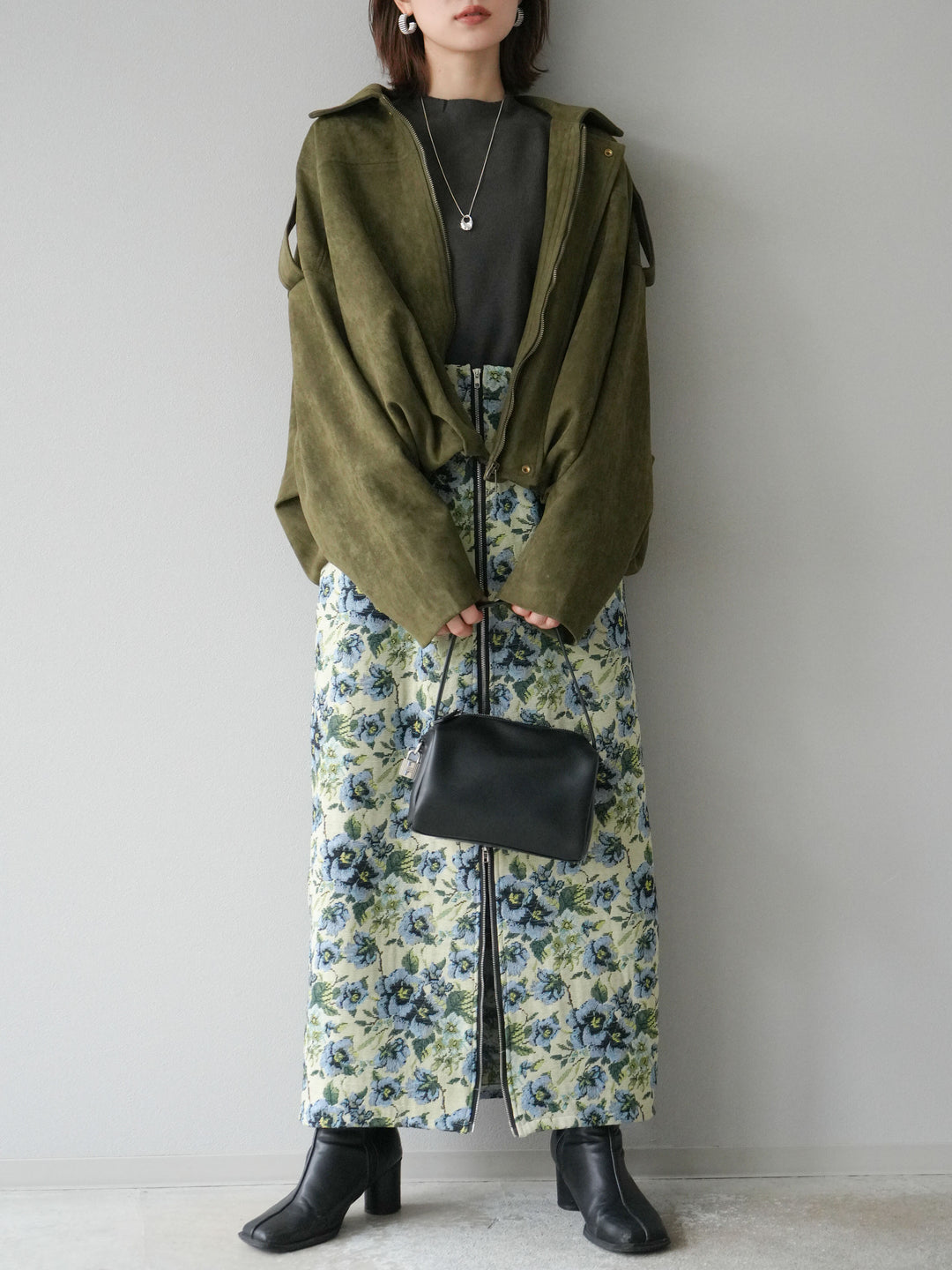 [予約]スウェードオーバーブルゾン/カーキ