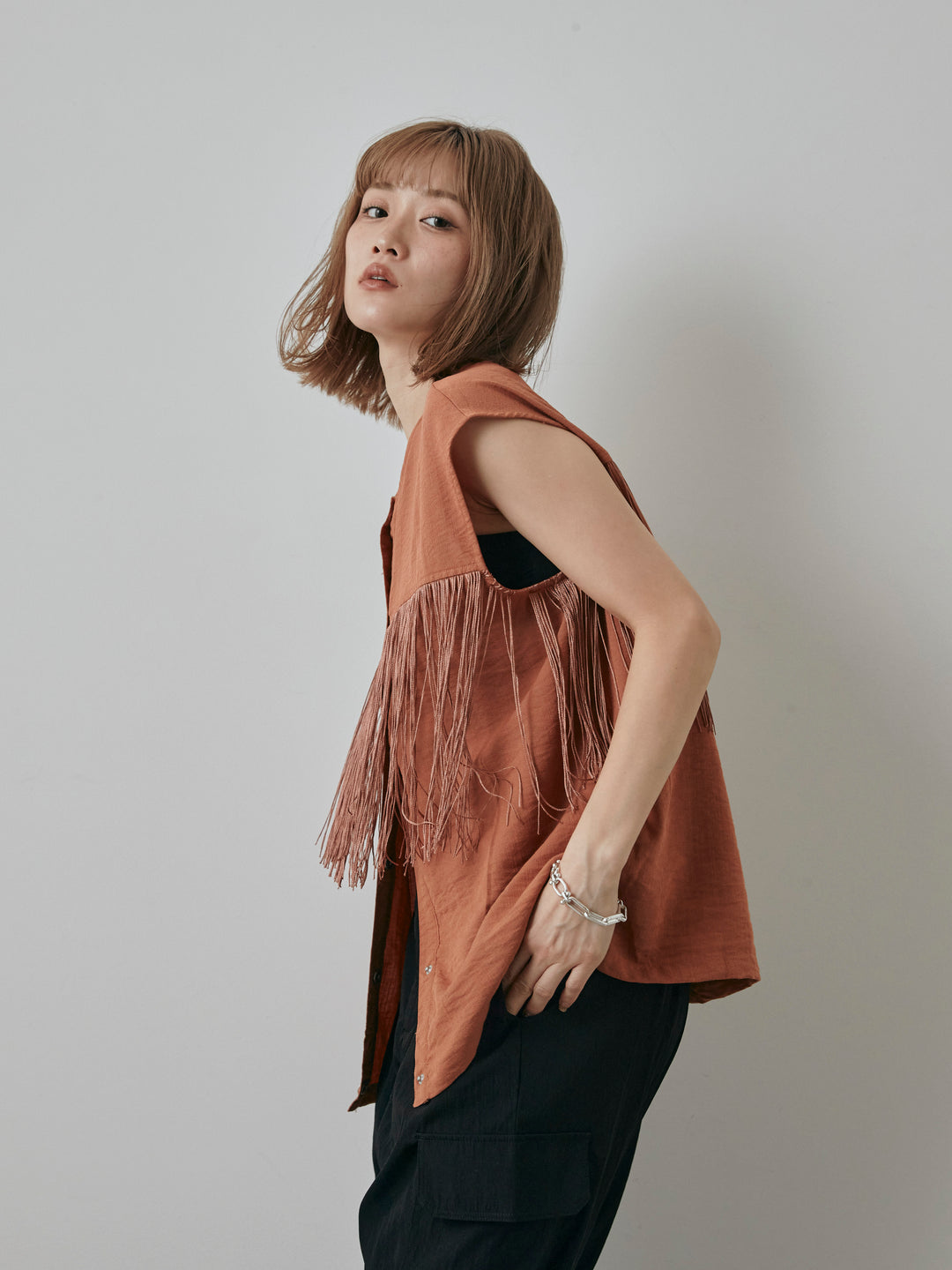 【預購】流蘇無袖上衣/摩卡色