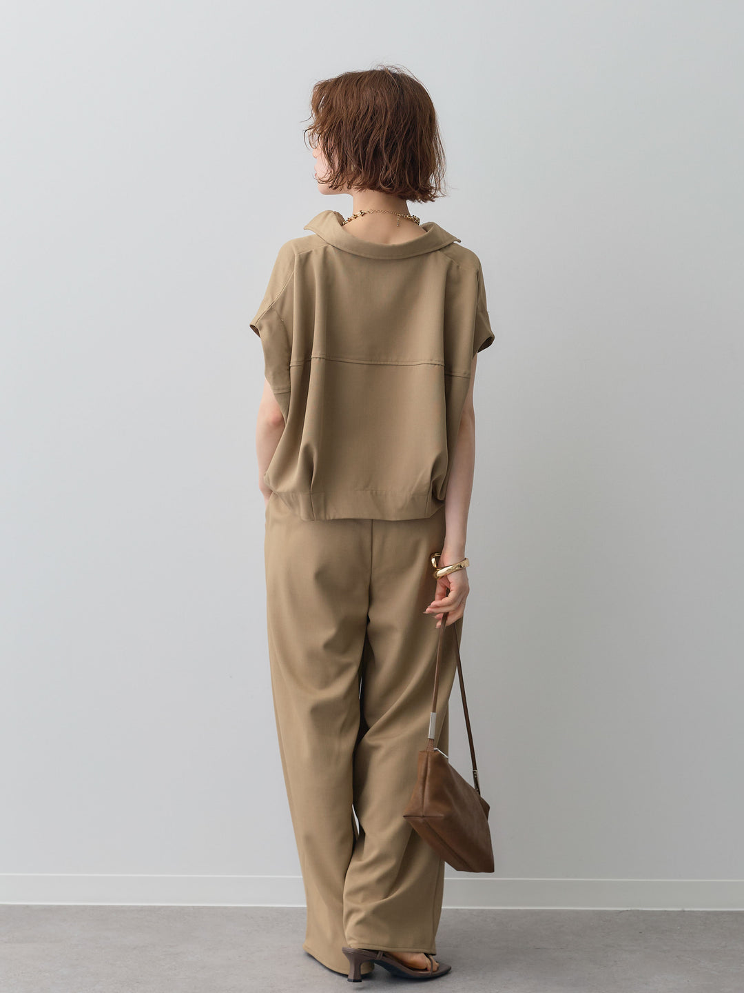 【套裝】縐綢燈籠無袖襯衫 + 縐綢闊腿褲（兩件套）