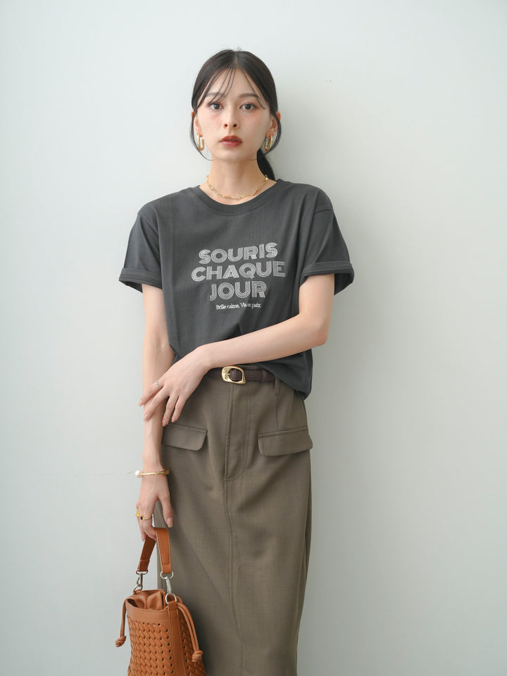 【套裝】Logo刺繡T卹+縐綢直筒半身裙（兩件組）