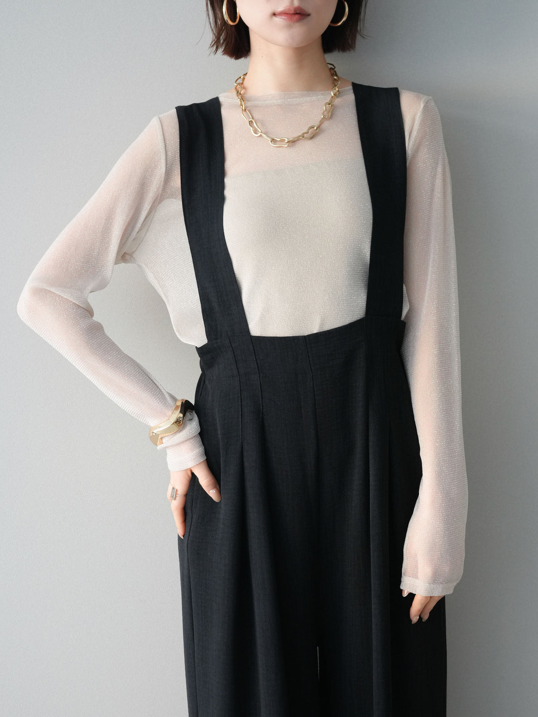 [予約]シボ加工ハイウエストタックサロペット/black