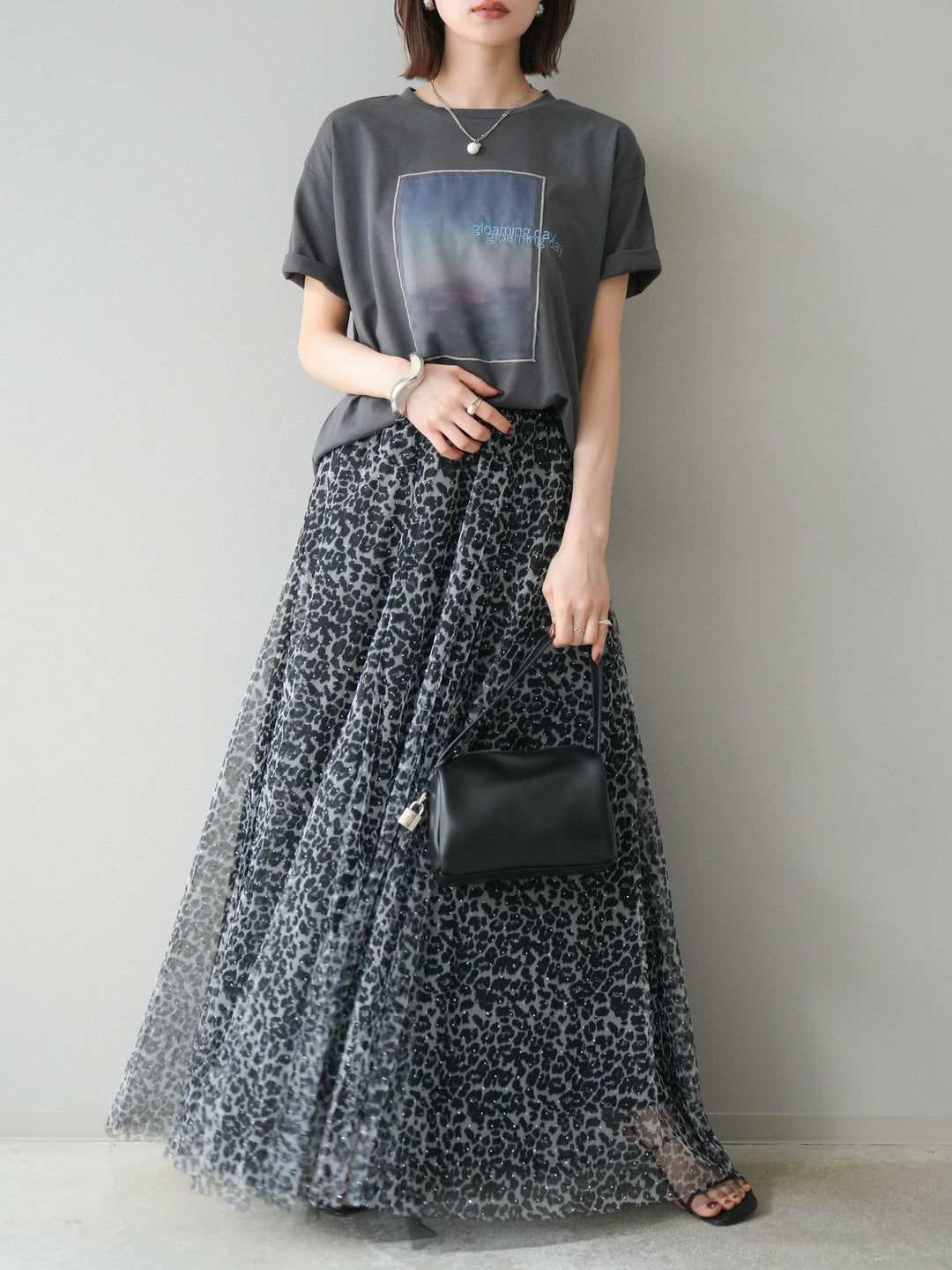 [予約]チュールレイヤードプリントTシャツ/チャコール