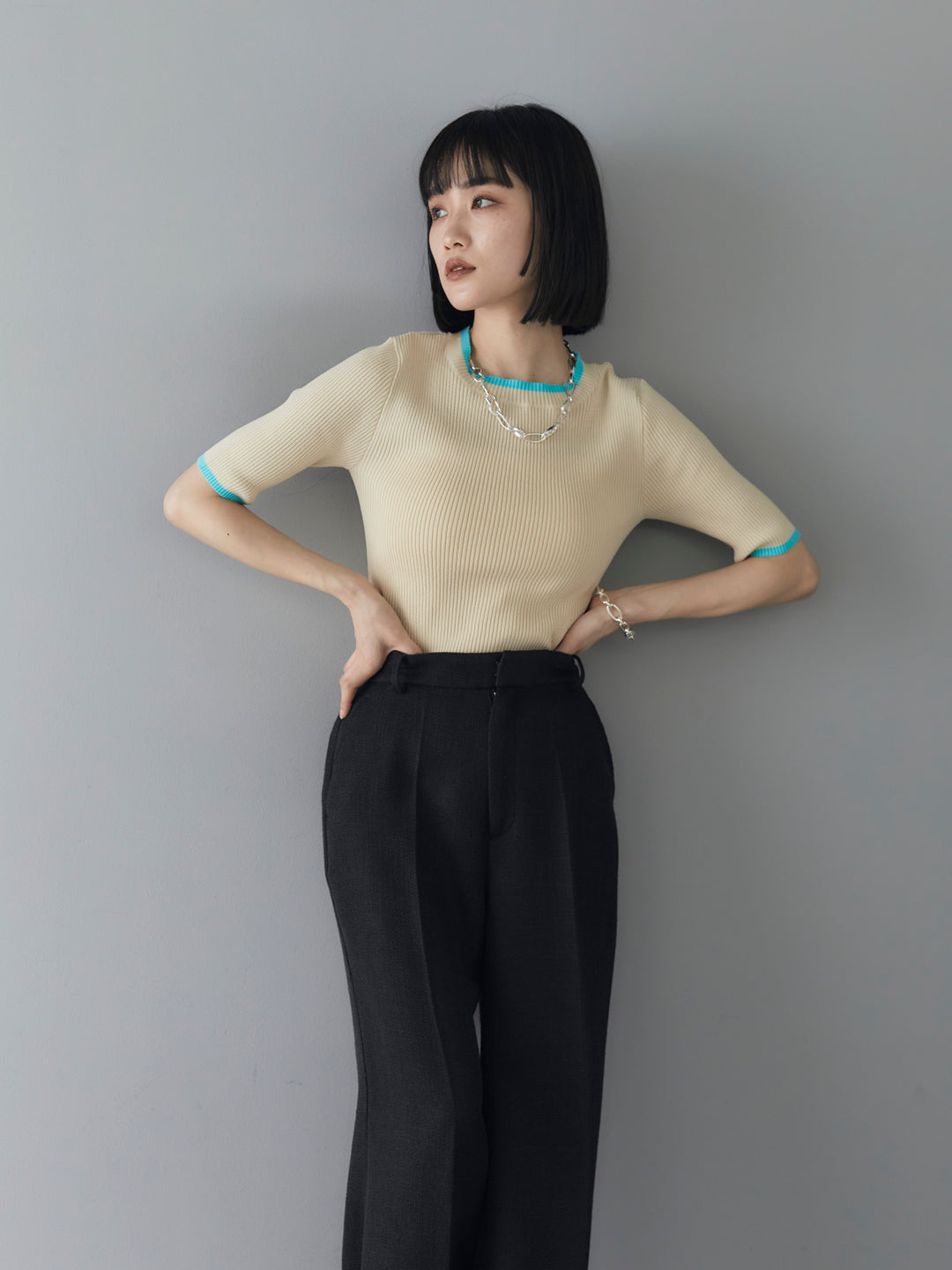 [Pre-order] Half-sleeve polyester color-blocked knit top/ivory