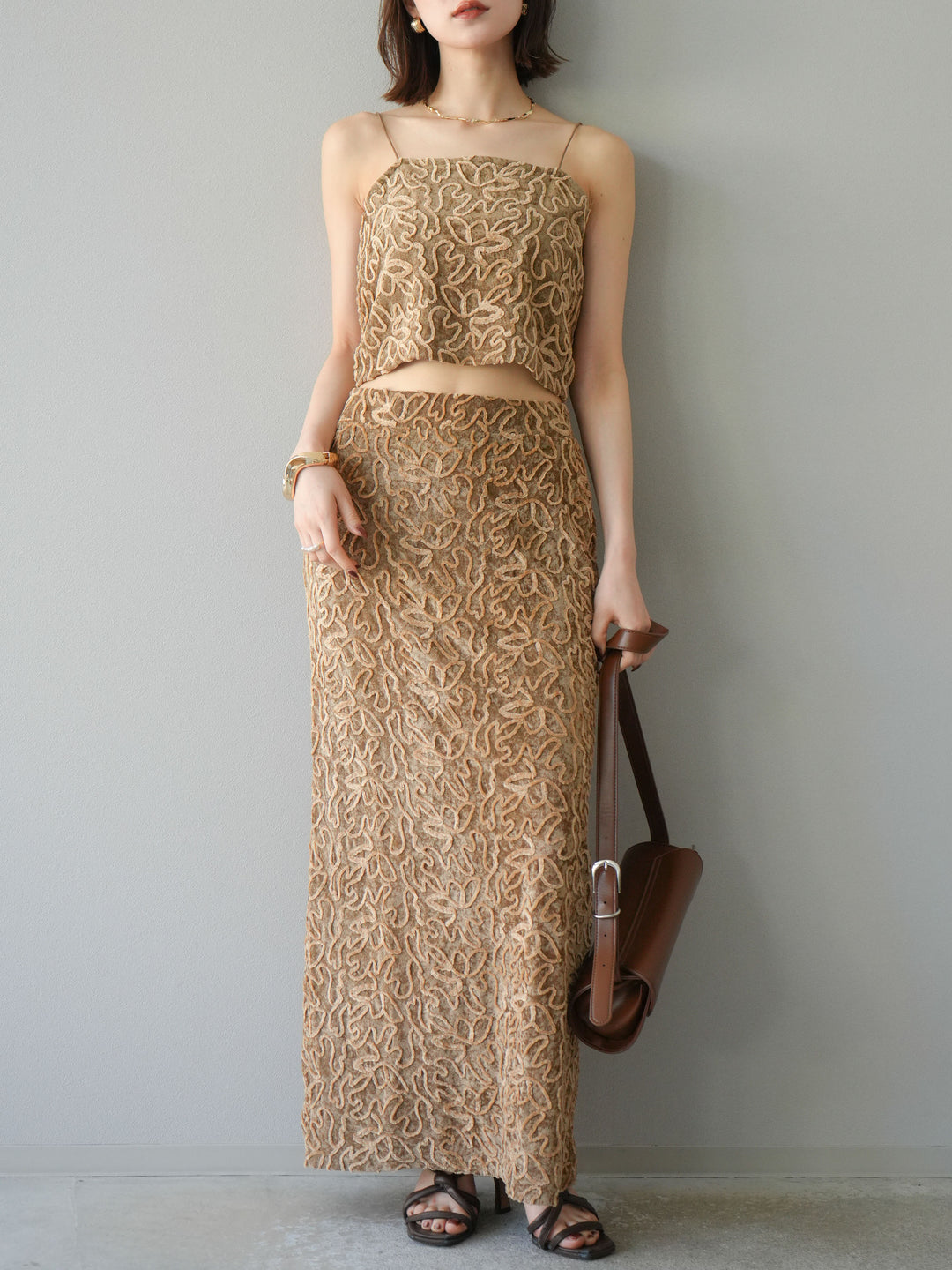 [予約]パイピングフラワーシアーベロアキャミソール/ベージュ