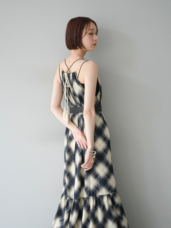 [SET] 繫腰帶格紋無袖洋裝 + 繫腰帶格紋無袖洋裝 (2 套)