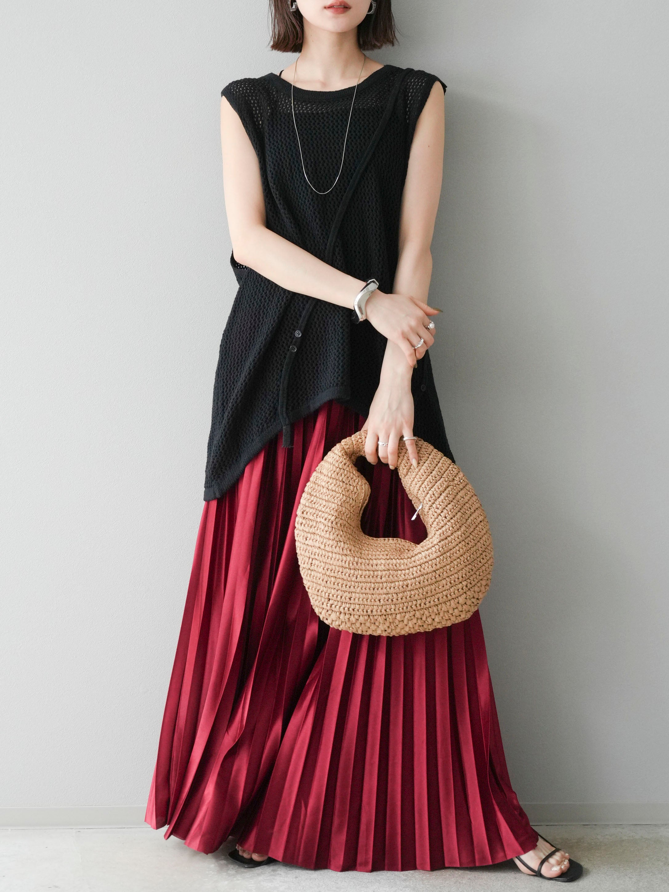 予約]サテンプリーツマキシスカート/ボルドー – Lumier