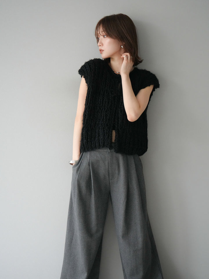 [SET] 手編繩結背心+粗花呢觸感褶皺寬褲（2件組）