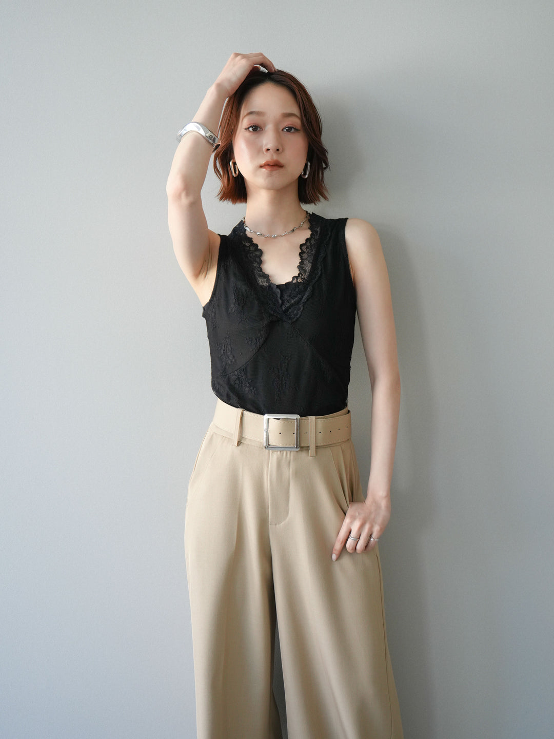 [予約]シアーストレッチレースノースリーブトップス/black