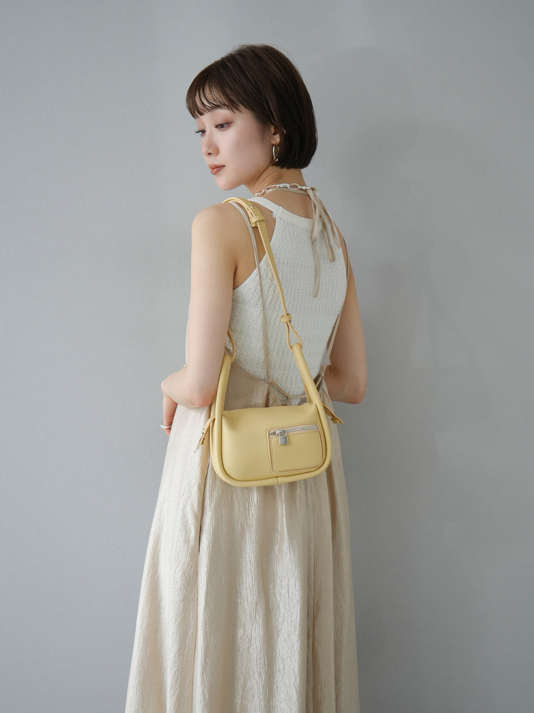 予約]合皮デザインショルダーバッグ/イエロー – Lumier 