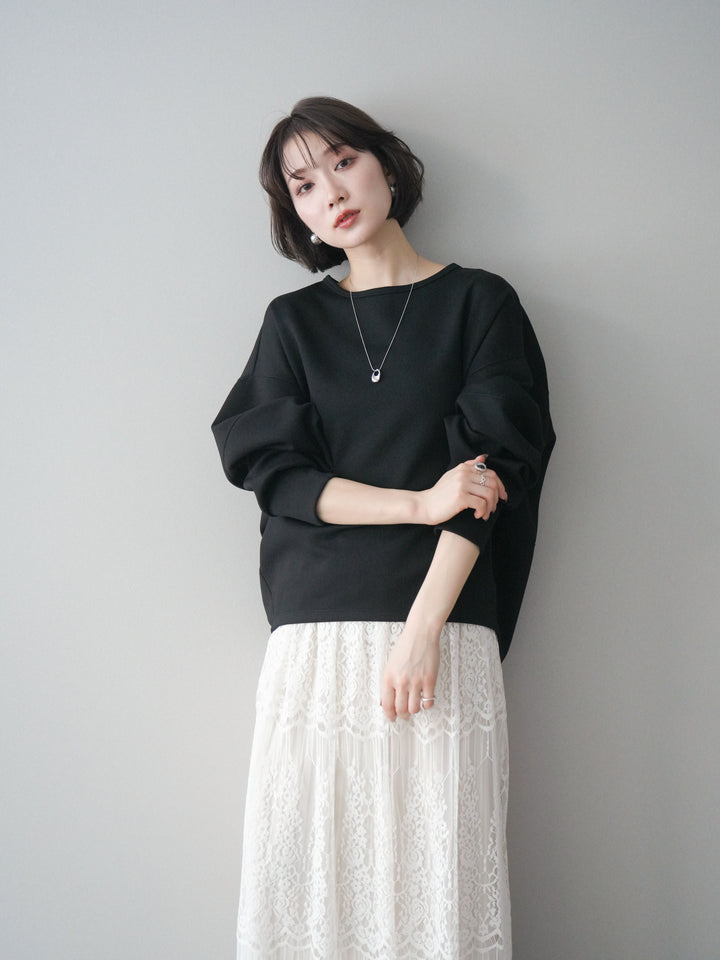 [予約]ライトポンチコクーンプルオーバー/black