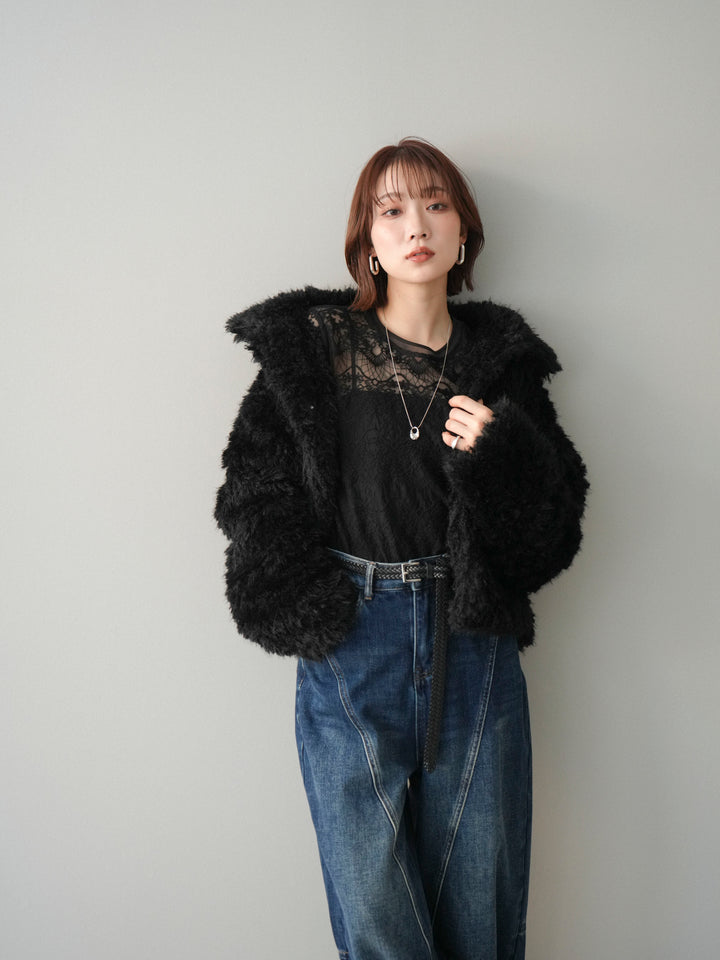 [予約]フェイクファー襟付きショートブルゾン/black
