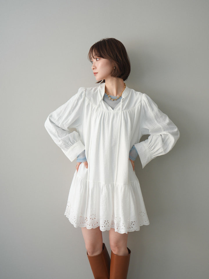 [予約]ティアードパンチングミニワンピース/white