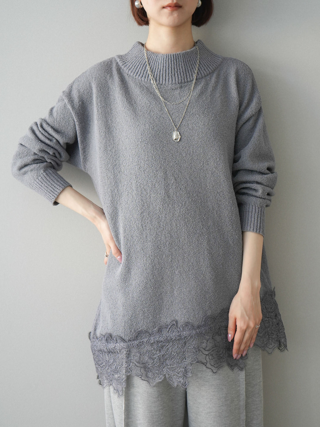 [SET]アシンメトリーレースヘムニットプルオーバー+2WAYデザインスウェットパンツ(2set)