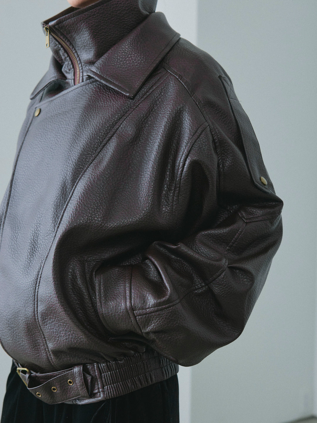 【Allure】[SET]スタンドカラーレザーブルゾン+ベロアナロースカート(2set)