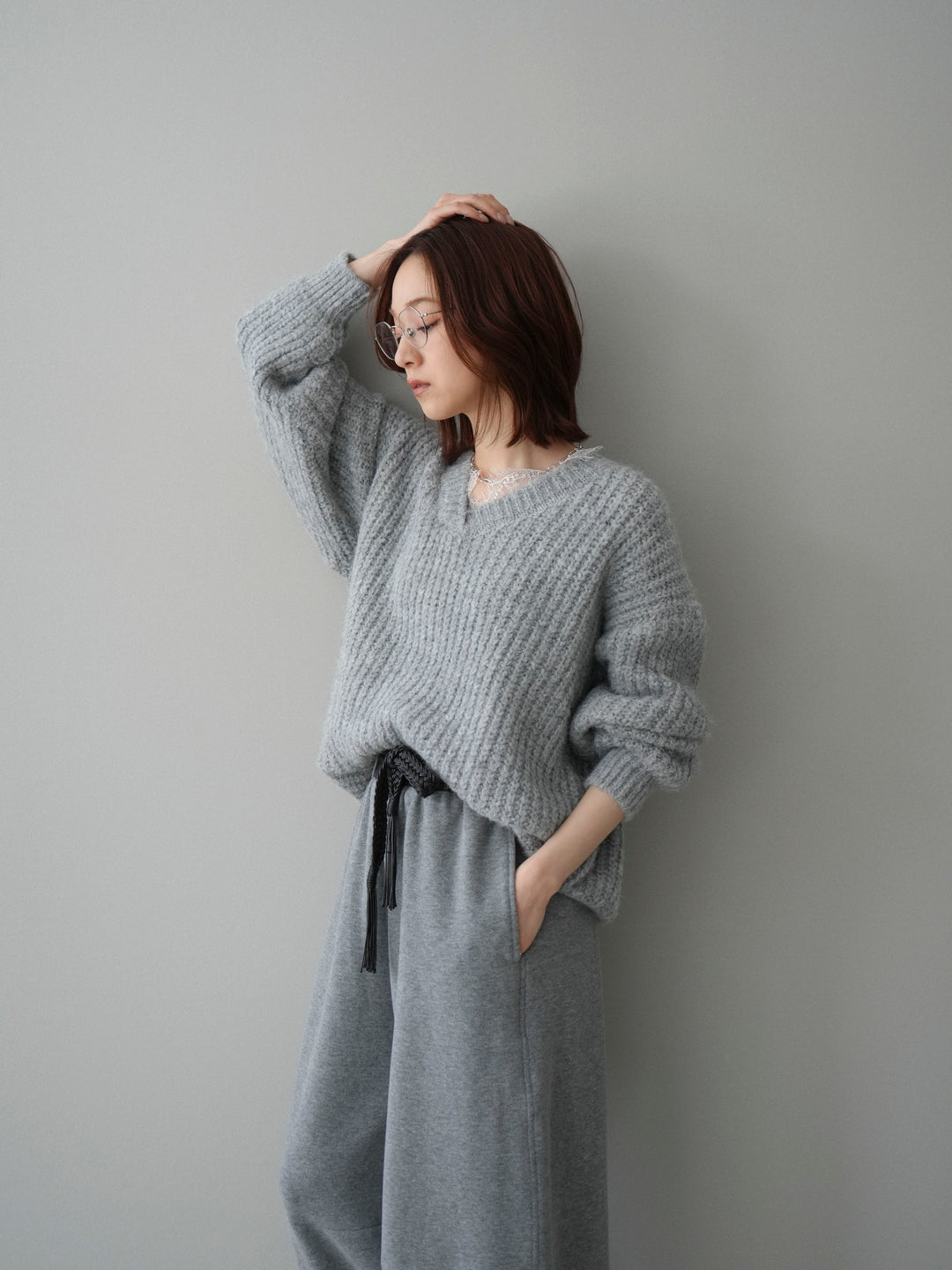 [SET]Vネックレースニットプルオーバー+編み込みベルト付きウエスト配色スエットパンツ(2set)