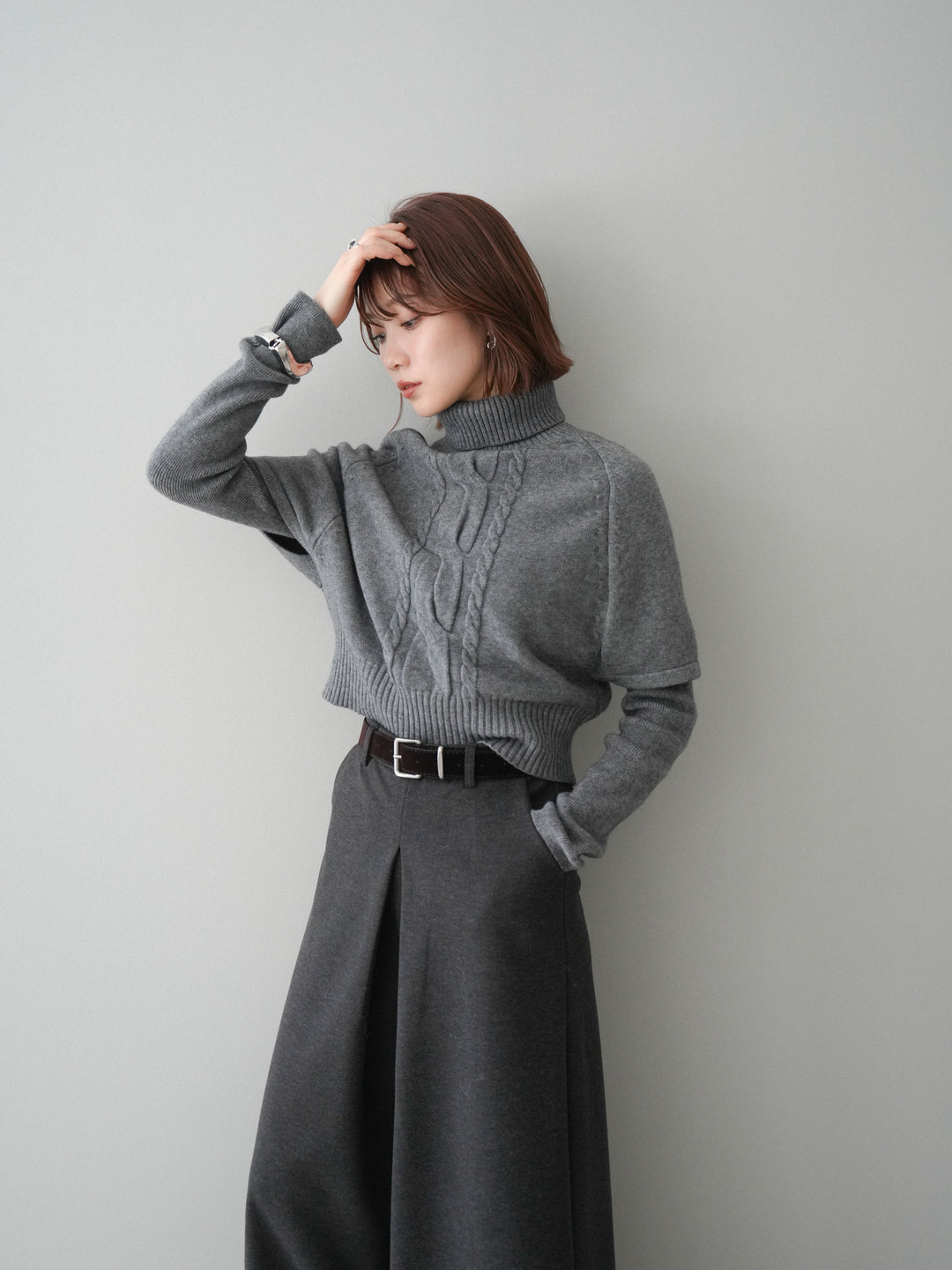 [予約]ケーブル編みタートルハーフスリーブニットアンサンブル/gray