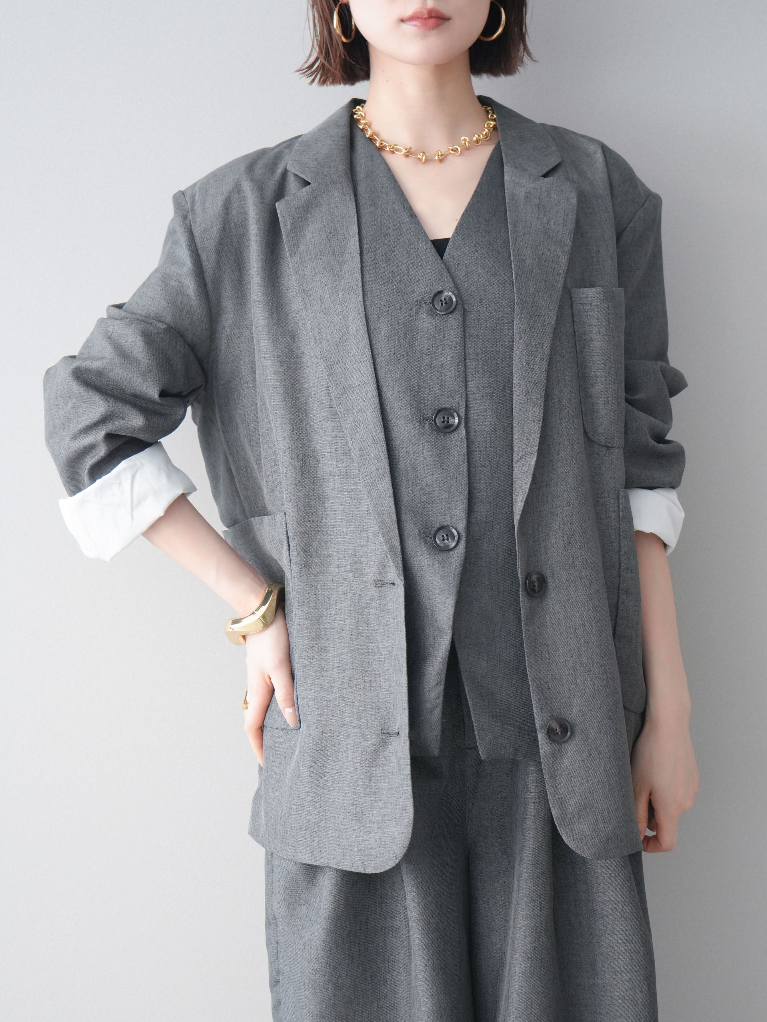 アウター – Lumier