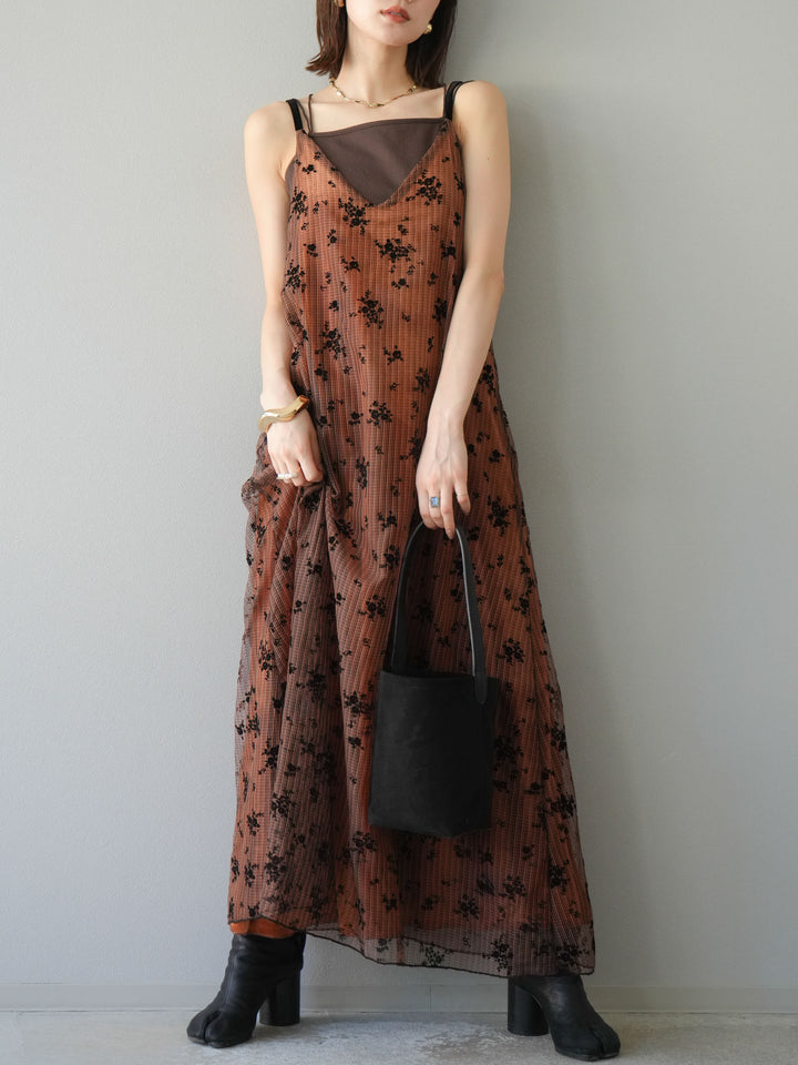 [SET]フロッキーチュールレイヤードベロアキャミワンピース+カップ付きバッククロスキャミソール(2set)