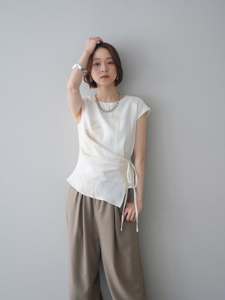 [SET]リネンタッチフラワージャガードトップス+ベルト付キーホルダーモチーフワイドパンツ(2set)