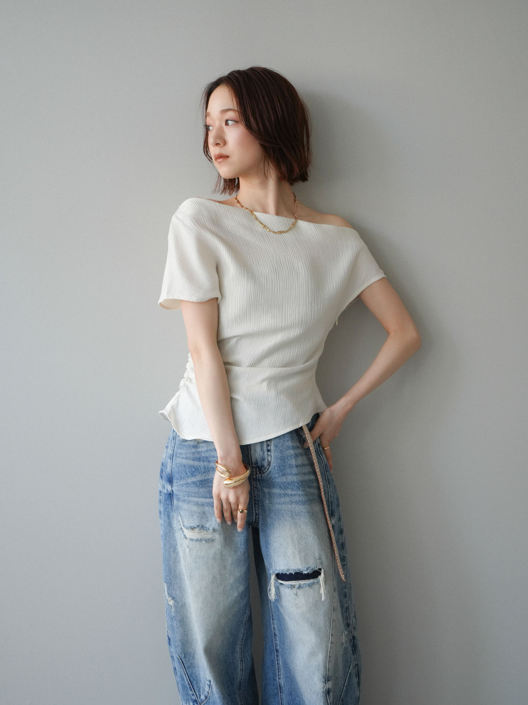 [予約]クレープアシンメトリーギャザートップス/white
