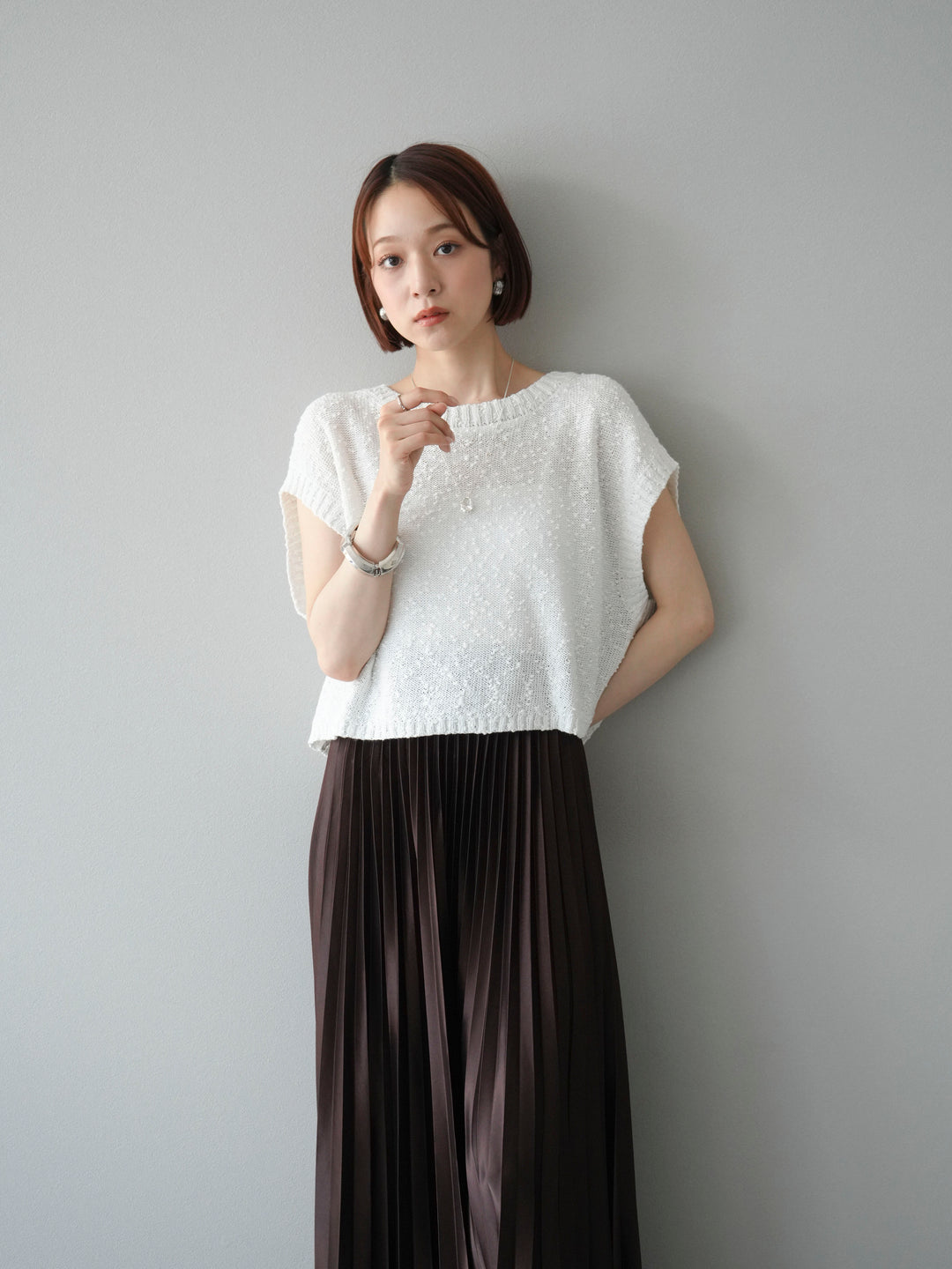 [SET]ネップヤーンクロップドニットベスト+サテンプリーツマキシスカート(2set)