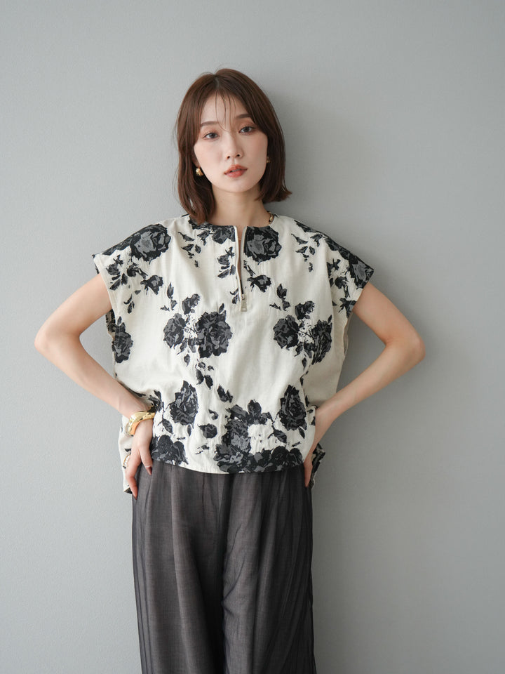 [予約]ジャガードZIPプルオーバー/ブラック