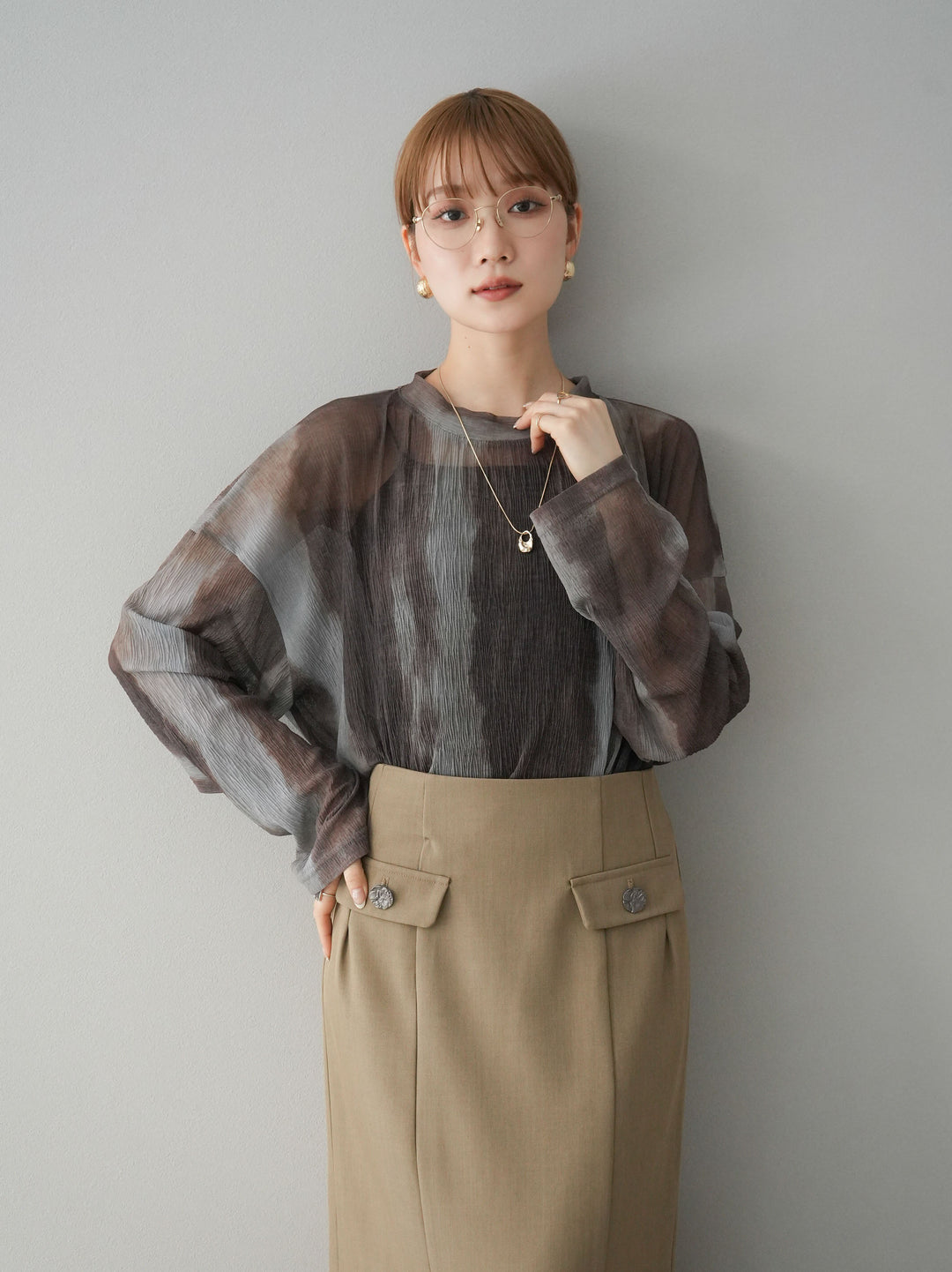 [預訂] 水彩圖案薄紗上衣/棕色