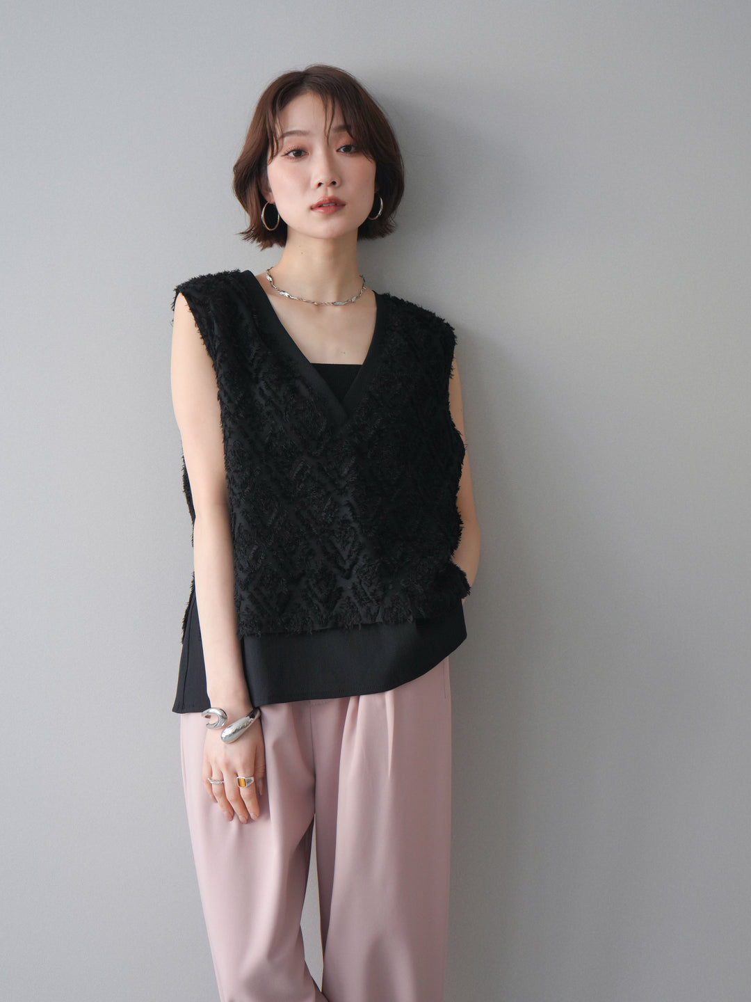 [SET]フリンジレイヤードVネックノースリーブ+選べるアクセセット(2set)