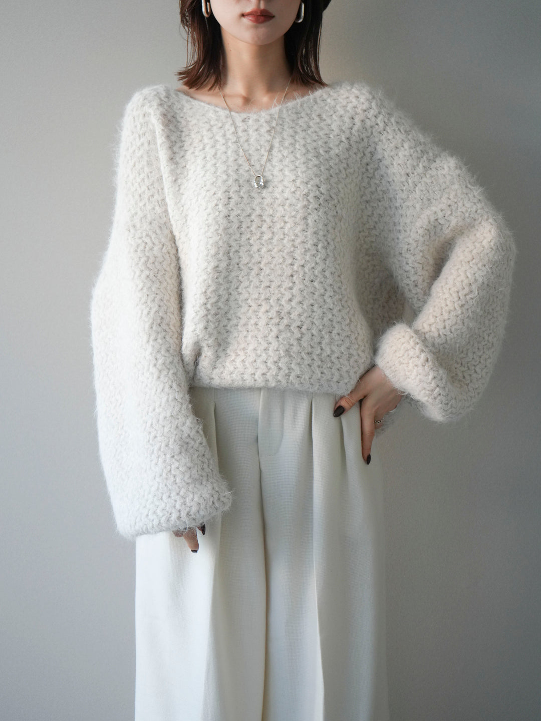 [予約]ウールタッチラメミックスヤーンVネックニットプルオーバー/ivory