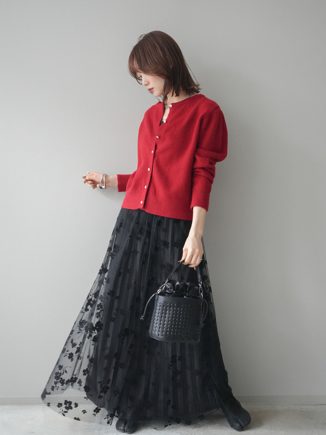 [SET]アンティークボタンニットカーディガン+フラワーフロッキーチュールプリーツスカート(2set)