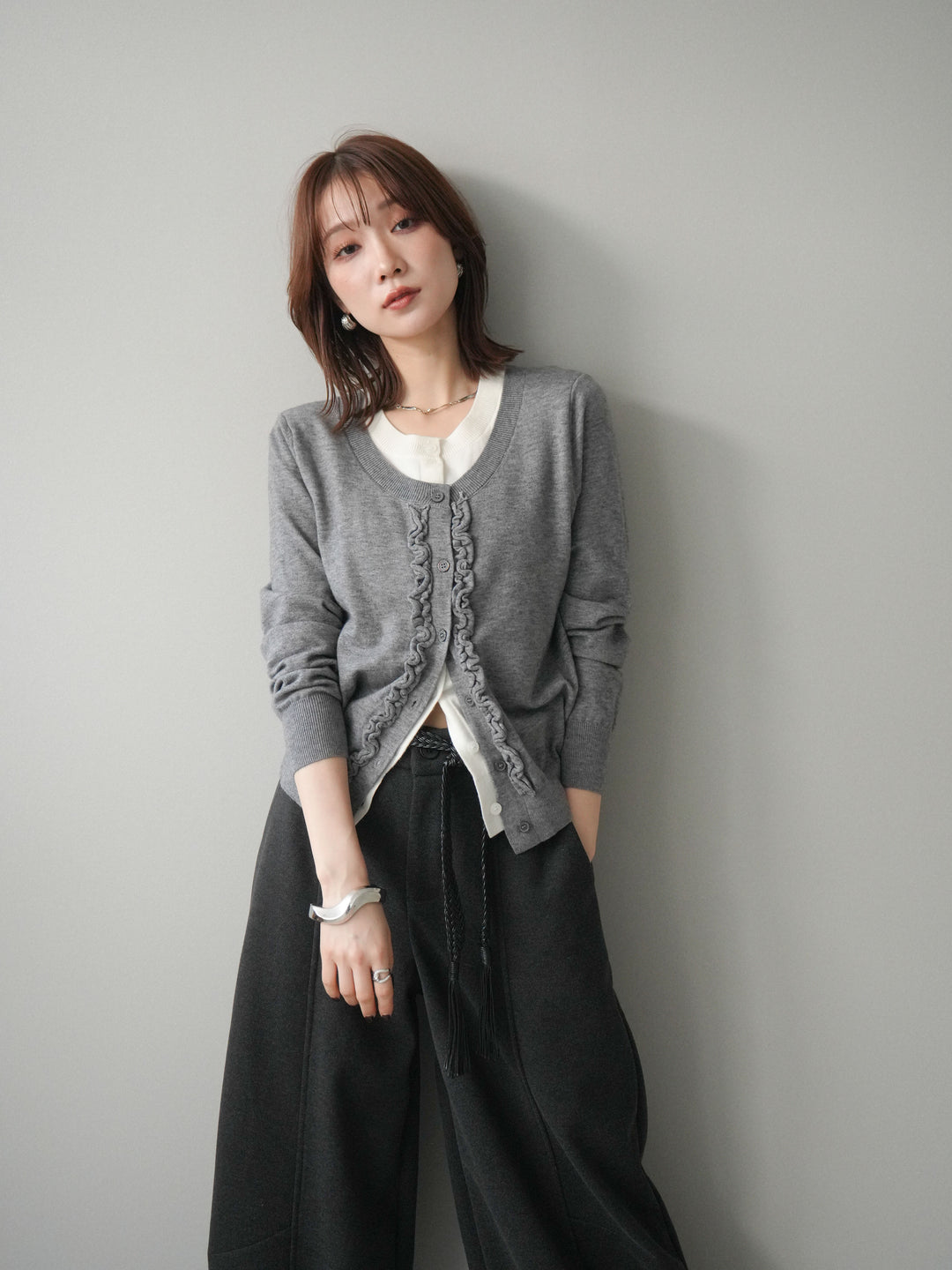 [予約]配色レイヤードフリルデザインニットカーディガン/gray