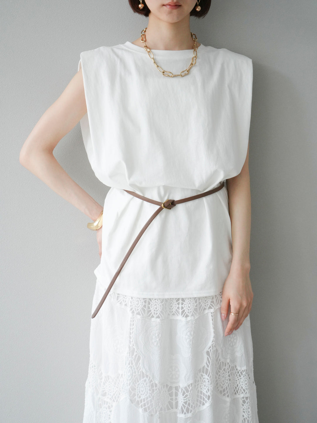 【預購】肩部褶皺法式袖套頭衫/可脫