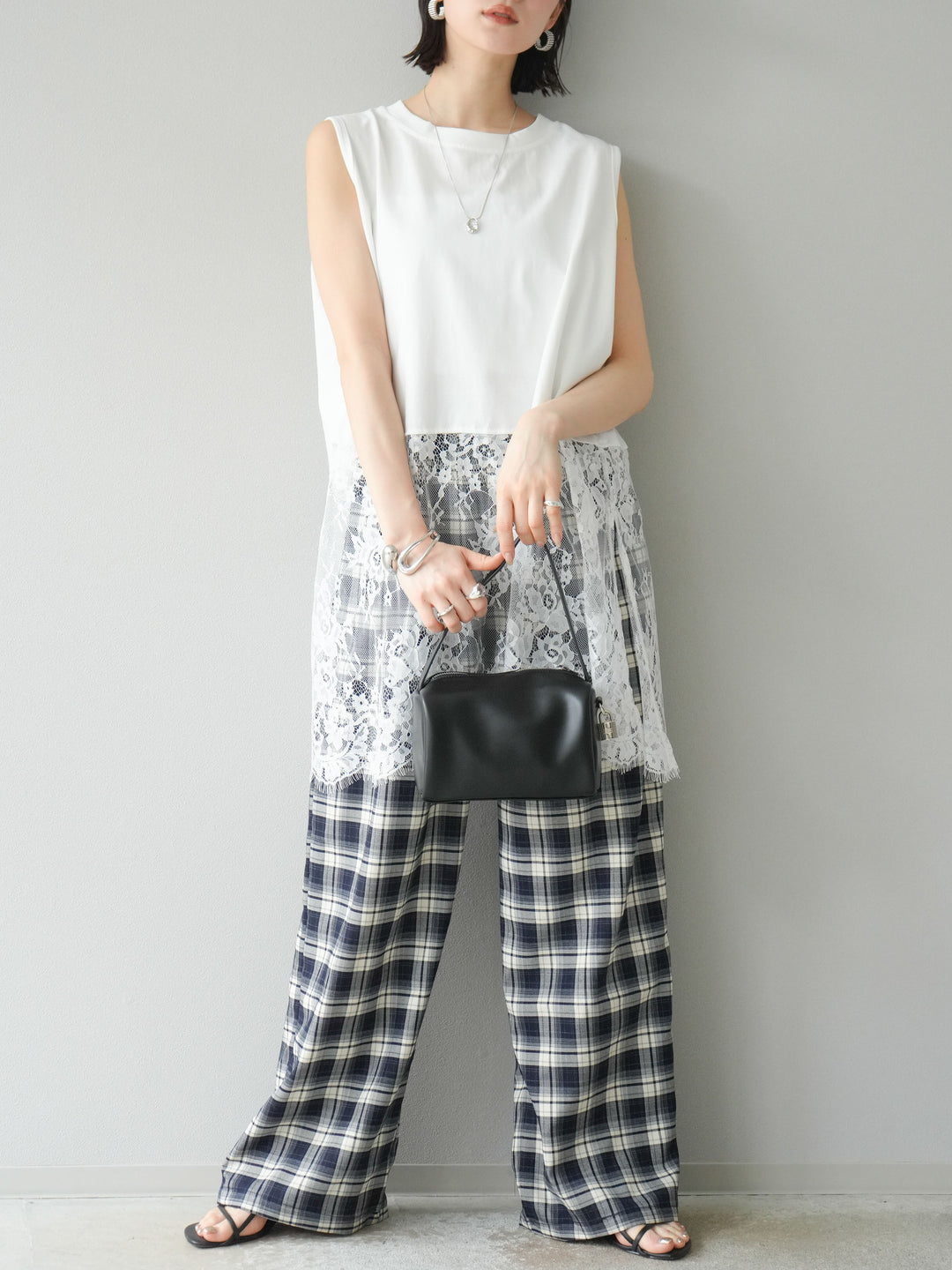 [予約]レース切替ノースリトップス/ホワイト