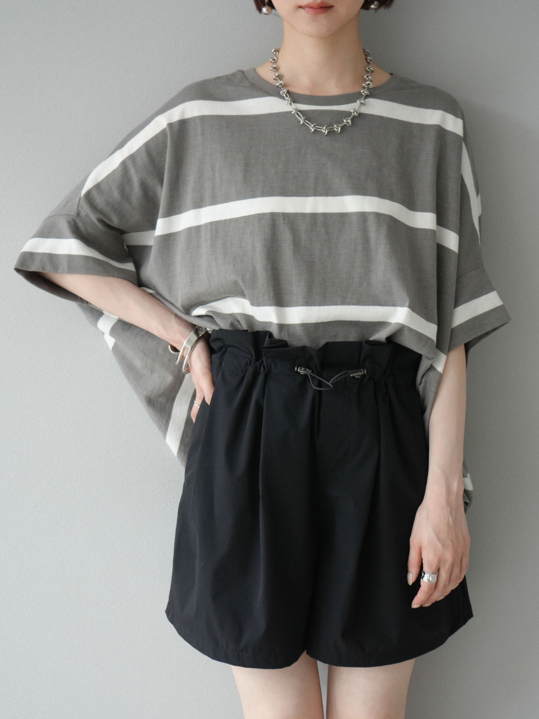 [予約]ボーダードルマンBIG Tシャツ/セピアグレー×オフ