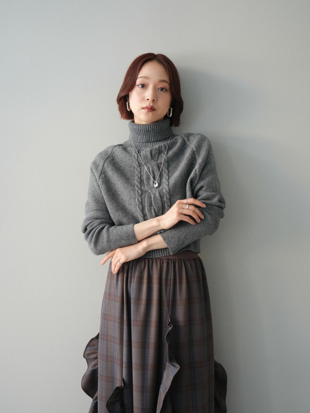 [予約]ケーブル編みタートルハーフスリーブニットアンサンブル/gray