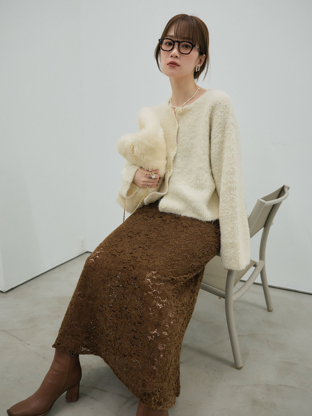 【Allure】[SET]ブークレニットカーディガン+起毛レースストレッチナロースカート(2set)