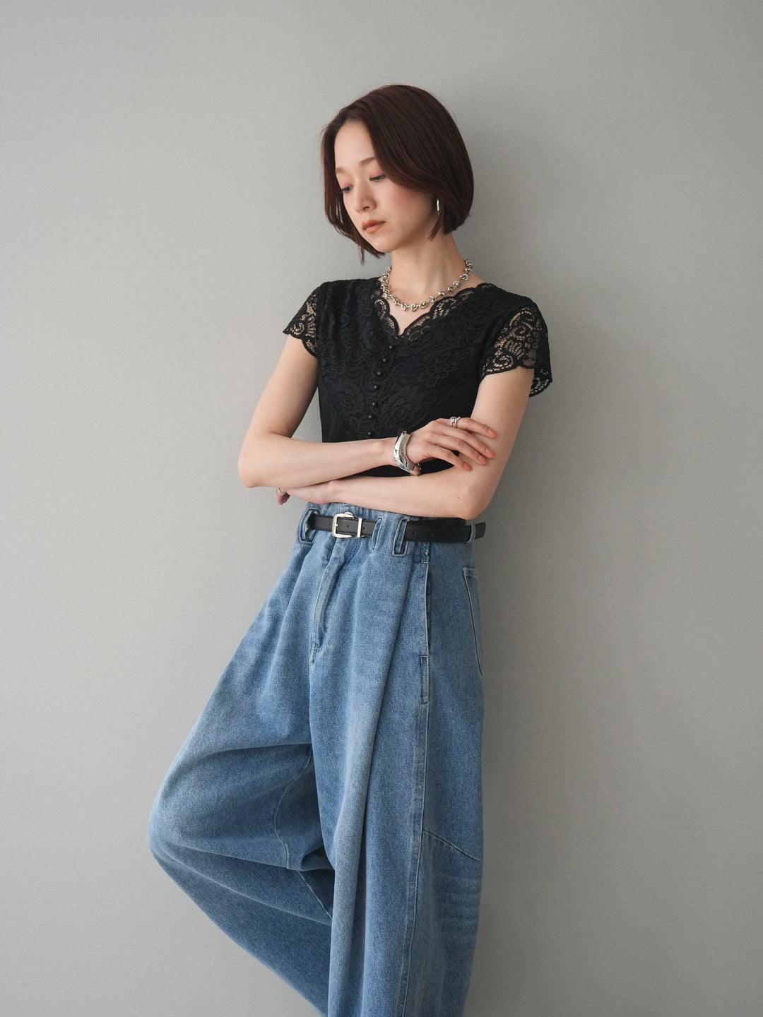 [SET]パールボタンレース切替ニットトップス+ハイウエストベルトループデザインデニムパンツ(2set)