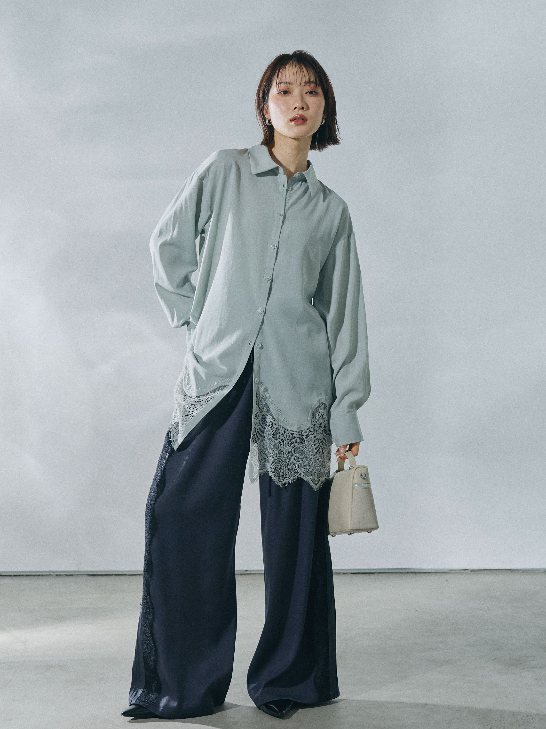 Allure】[SET]裾レースポプリンシャツ+サイドピンタックレースイージー