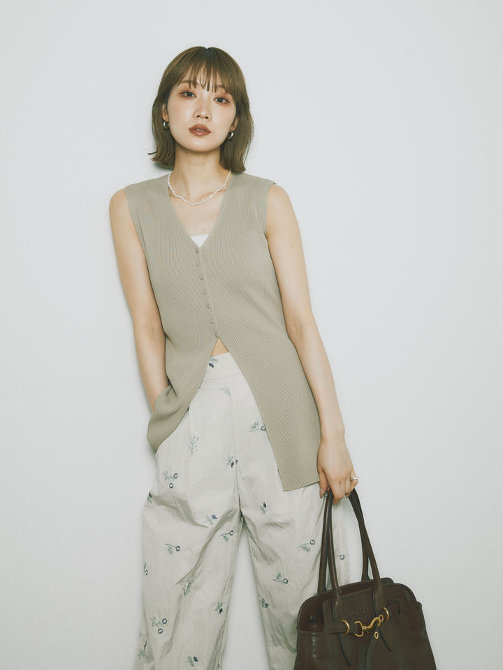 [予約]フロントスリットリブシェイプニットトップス/ベージュ