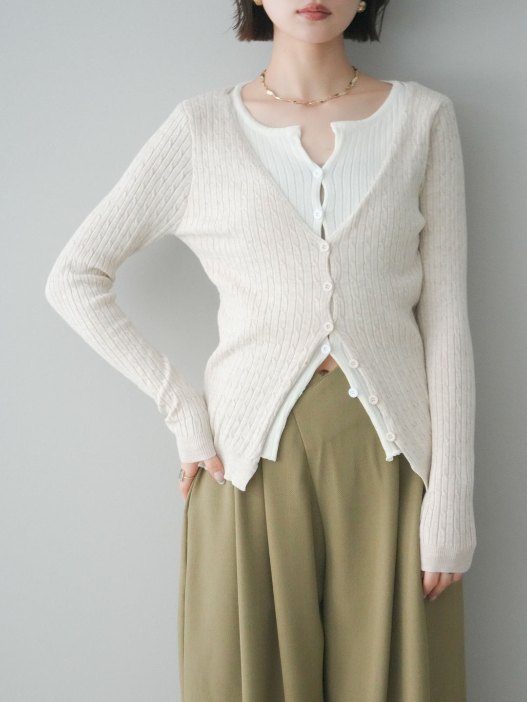 [予約]バイカラーレイヤードニットカーディガン/white