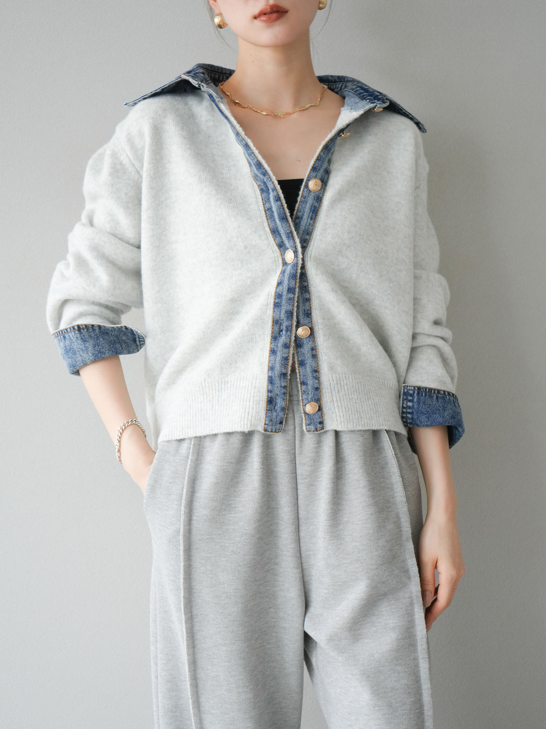 [SET]デニム襟ボタンニットカーディガン+2WAYデザインスウェットパンツ(2set)
