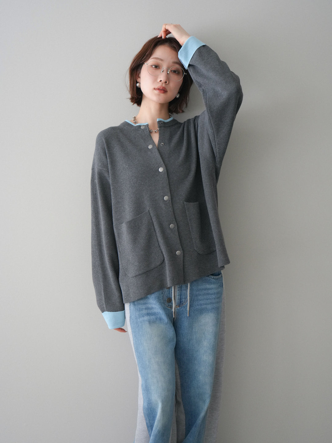 [SET]バイカラーオーバーニットカーディガン+デニム切替スウェットパンツ(2set)