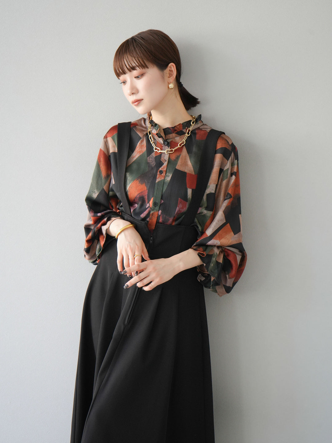 [SET]レトロプリントフリルブラウス+選べるアクセセット(2set)